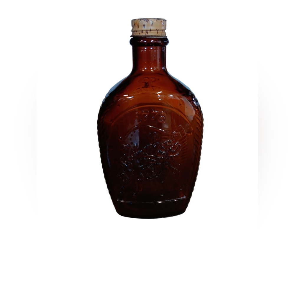 Log Cabin Vintage Amber Glass Bicentennial Syrup Bottle